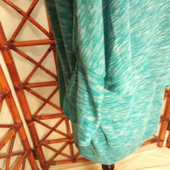 HANNAH TURQUOISE AND WHITE TUNIC - Picture 5 of 8